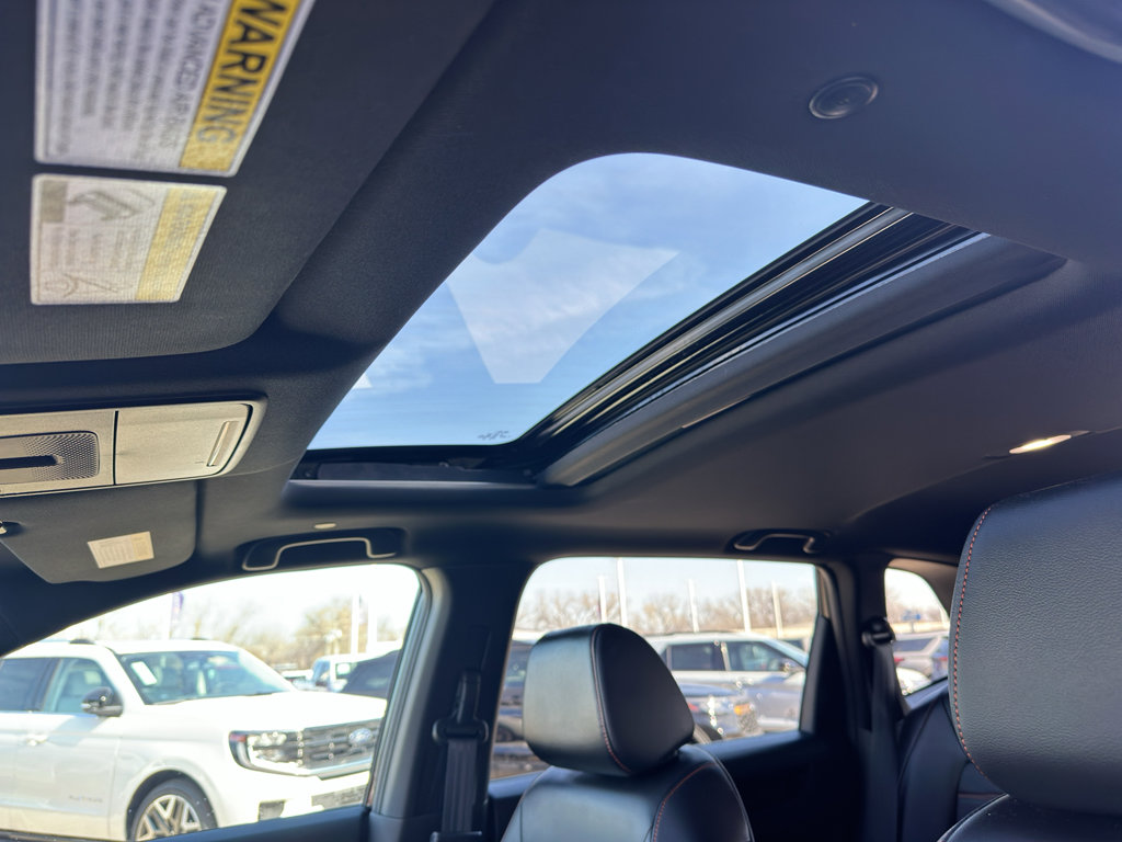 Used 2025 Honda CR-V Sport Touring image 28