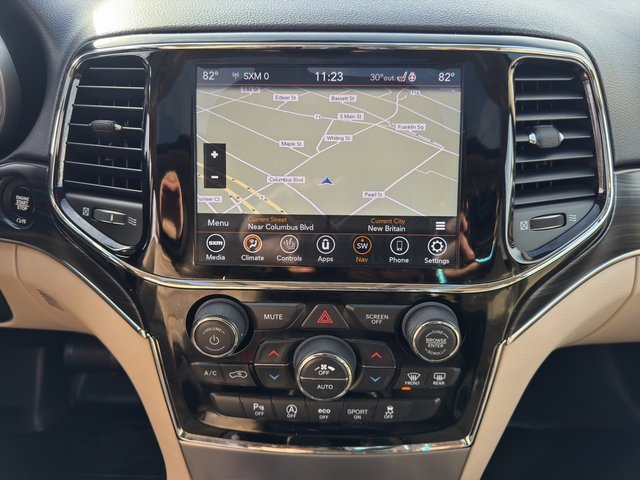 Used 2020 Jeep Grand Cherokee Limited image 19