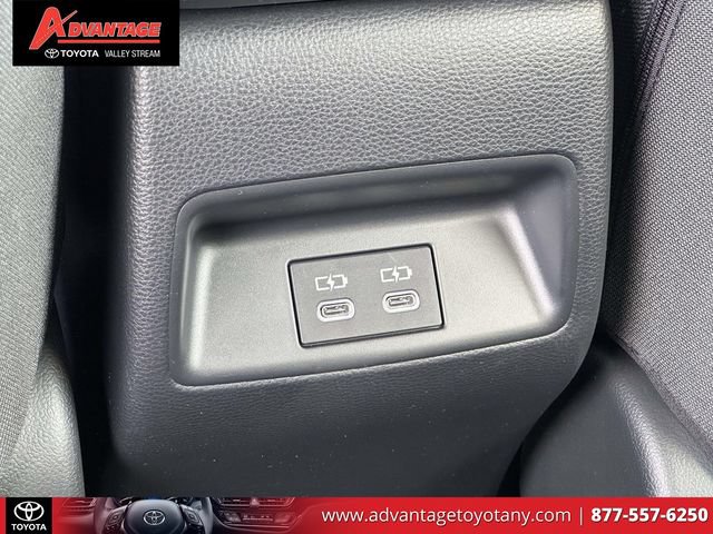 Certified 2025 Toyota Corolla LE FWD image 15