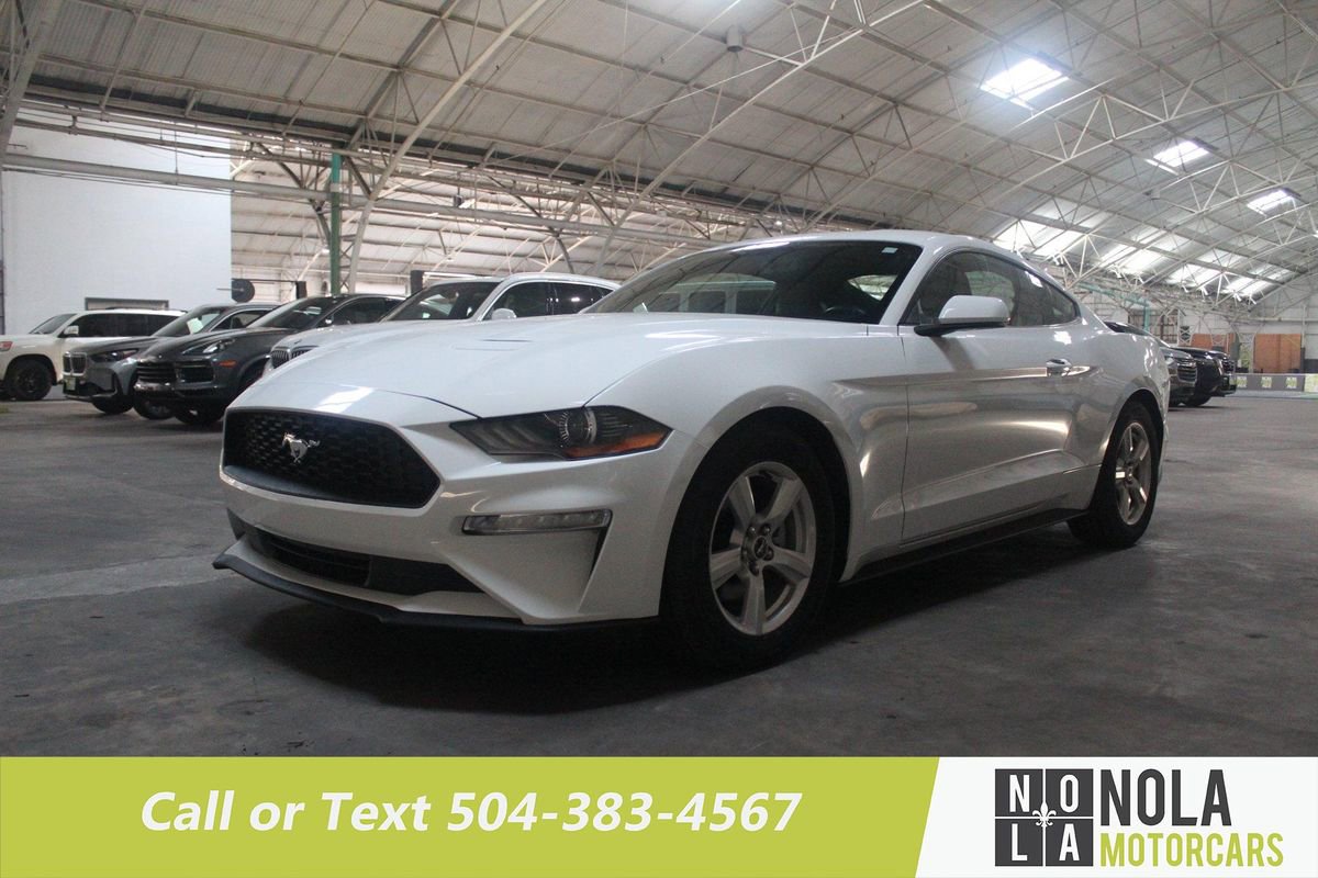 Used 2019 Ford Mustang Coupe image 1