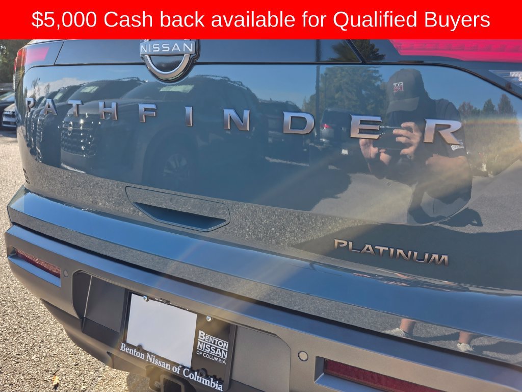 New 2026 Nissan Pathfinder Platinum FWD image 35