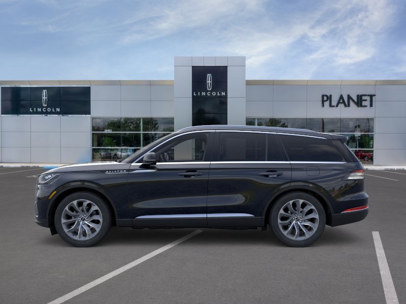 New 2026 Lincoln Aviator Reserve image 3