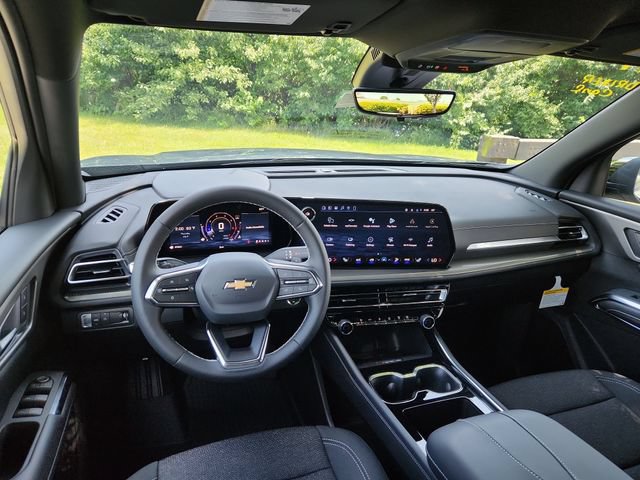 New 2026 Chevrolet Traverse LT w/ Driver Confidence Package FWD image 20