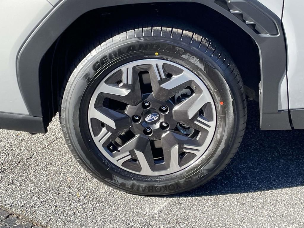 New 2026 Subaru Forester Premium AWD/4WD image 9