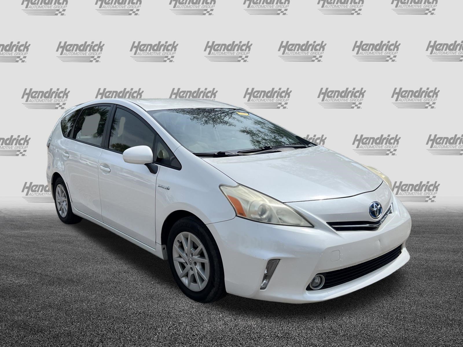 Used 2012 Toyota Prius V Three image 2