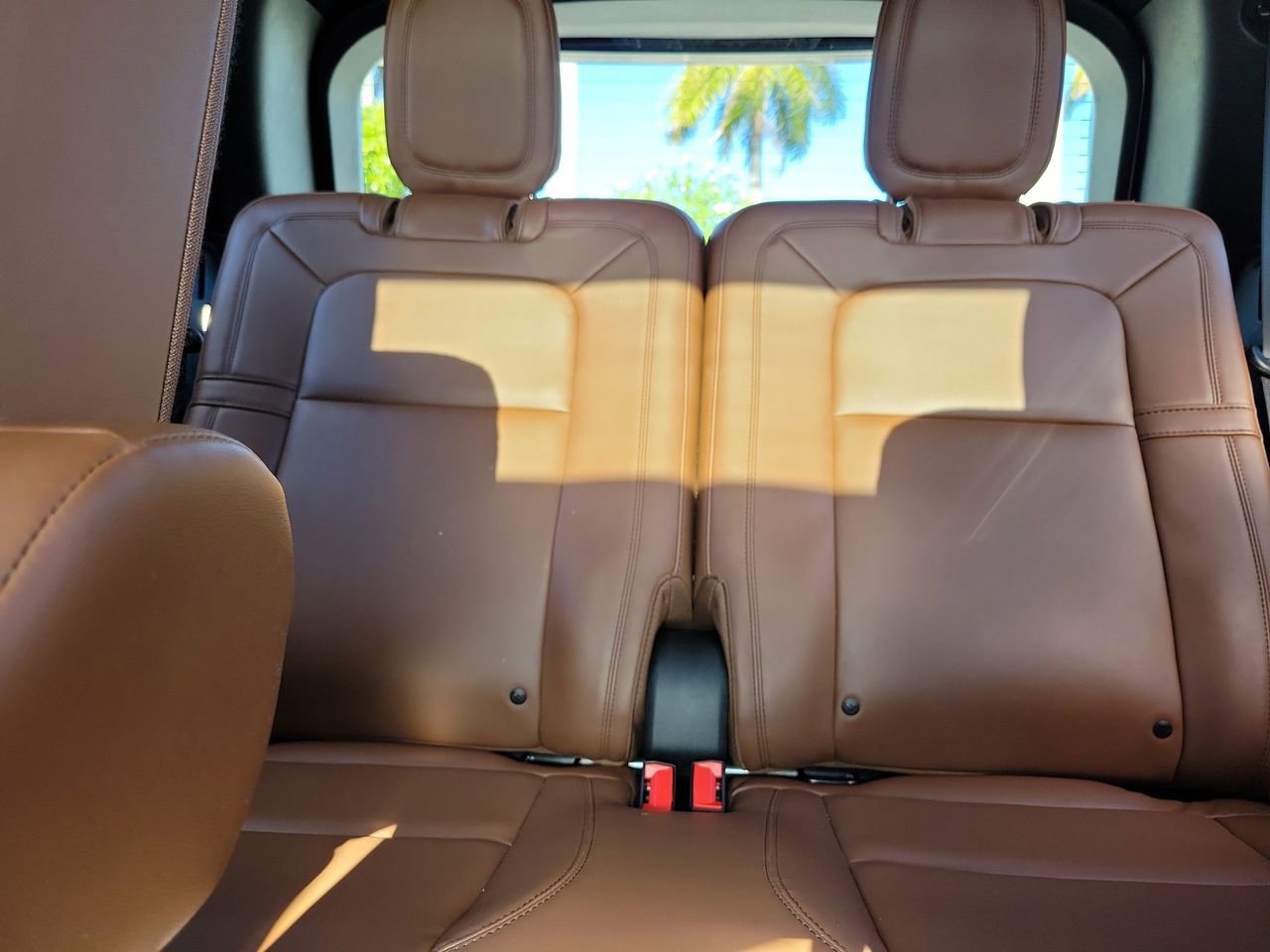 Used 2023 Lincoln Aviator Reserve w/ Elements Package Plus image 11