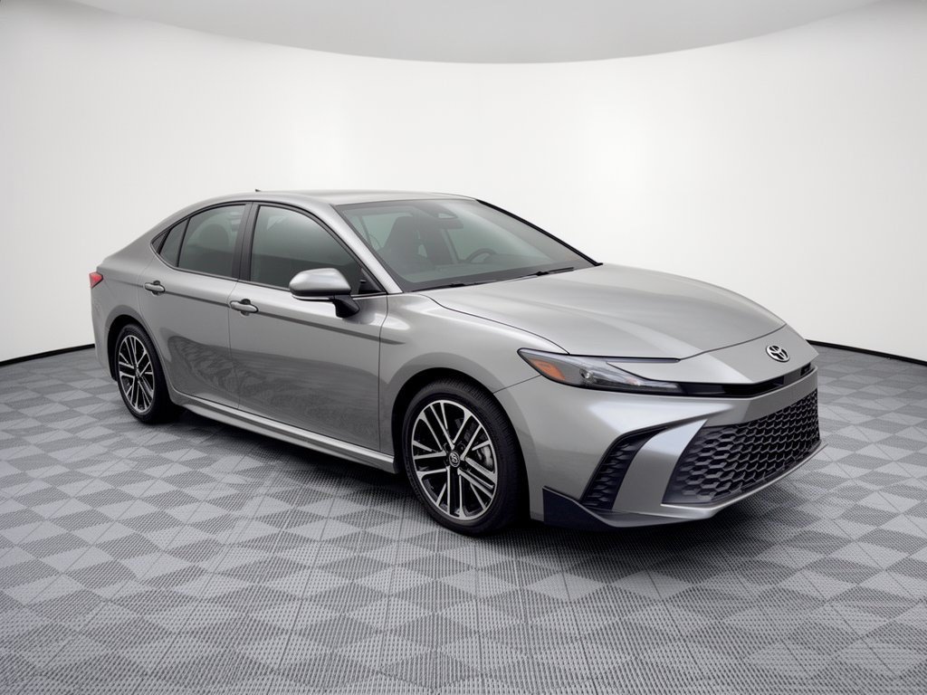 Certified 2025 Toyota Camry SE FWD image 7