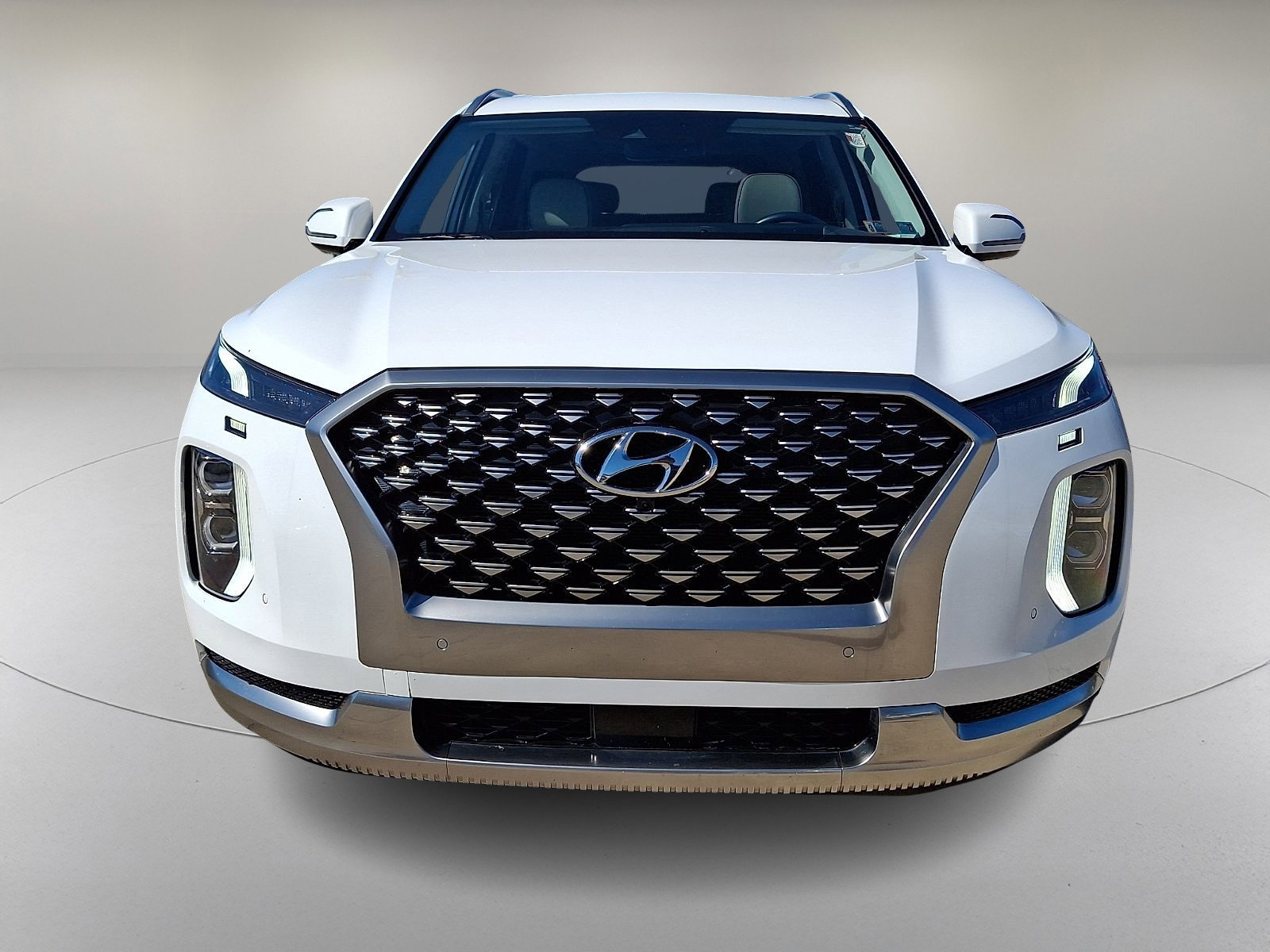 Used 2022 Hyundai Palisade Calligraphy image 3