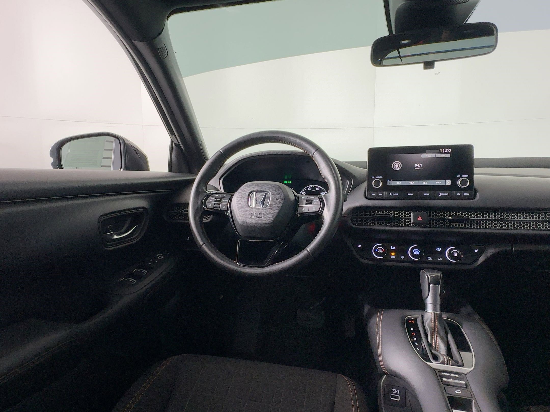 Used 2023 Honda HR-V Sport image 25