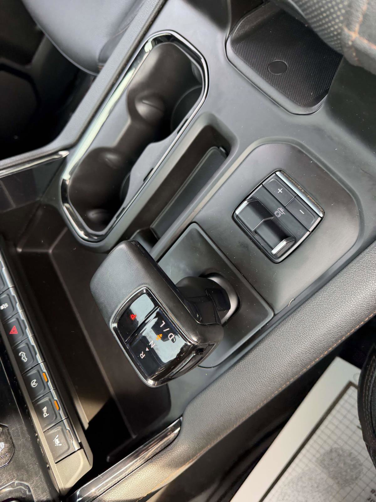 Certified 2023 GMC Sierra 1500 AT4 w/ AT4 Preferred Package image 21