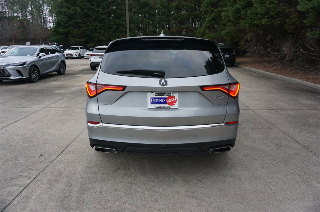 Used 2023 Acura MDX FWD w/ Technology Package image 24