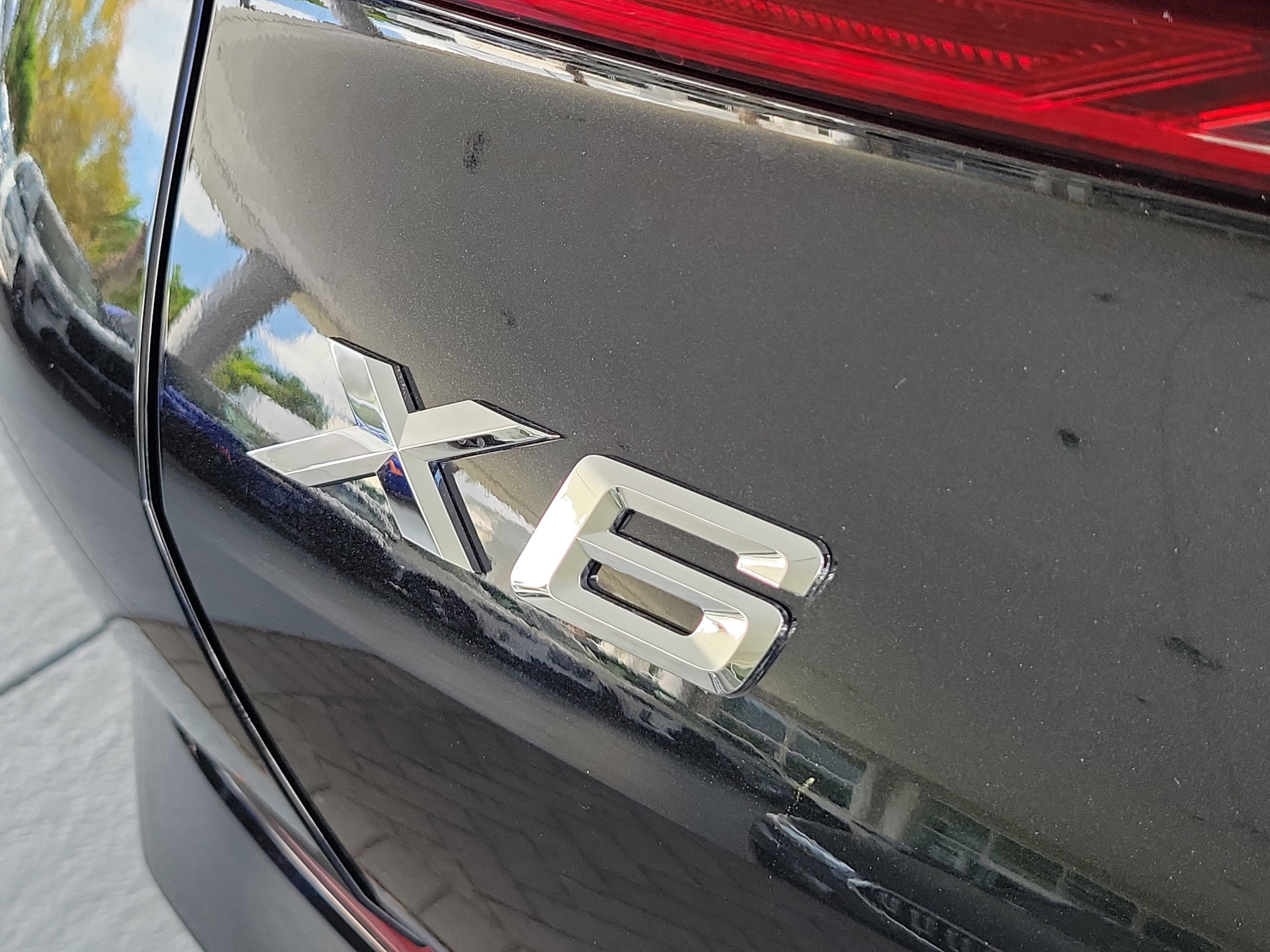 New 2026 BMW X6 xDrive40i image 6