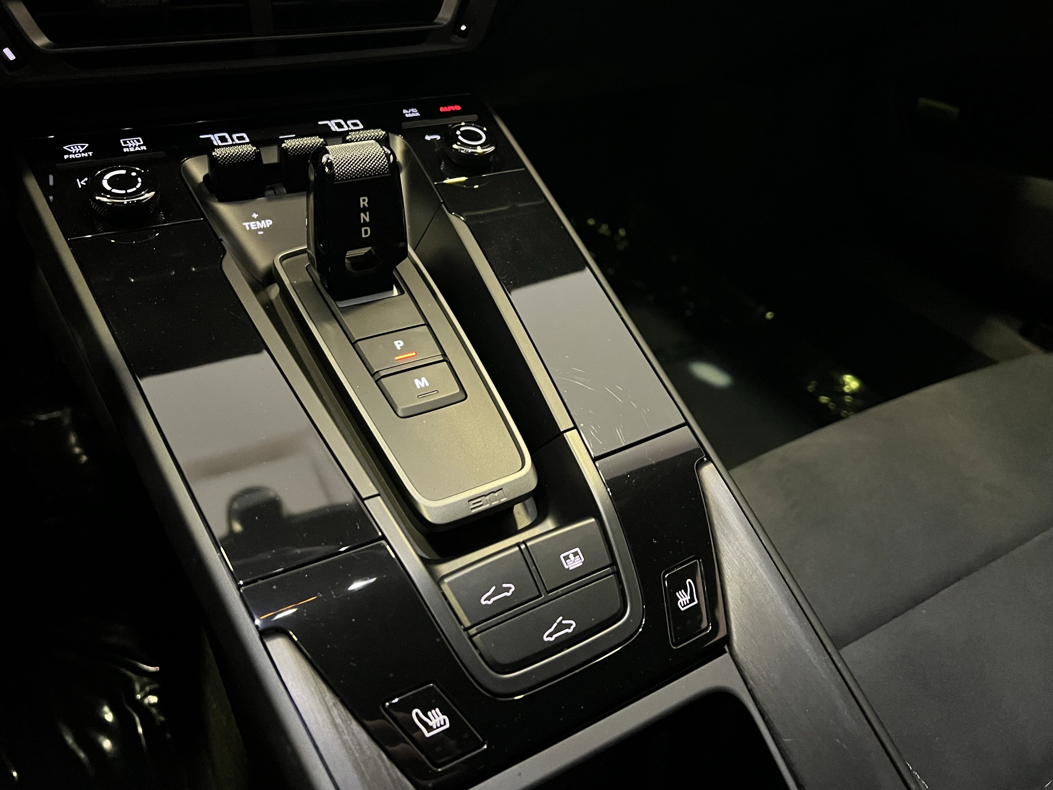 Certified 2023 Porsche 911 Carrera 4 GTS image 18