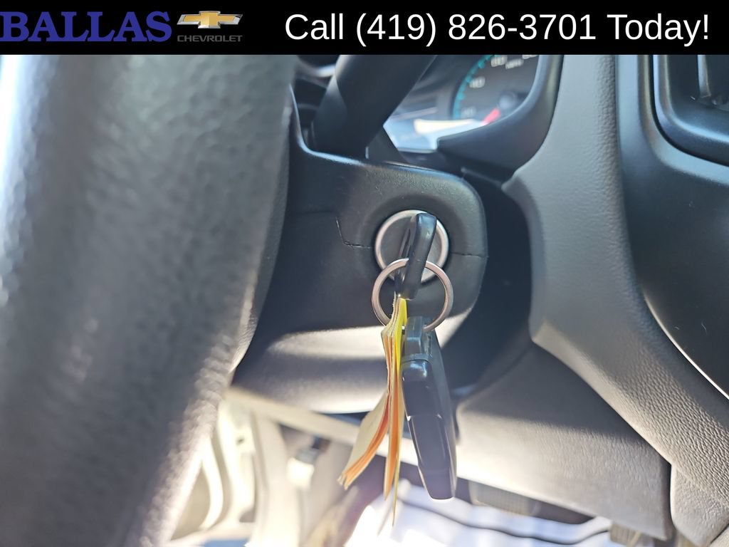 Used 2017 Chevrolet Colorado W/T RWD image 16