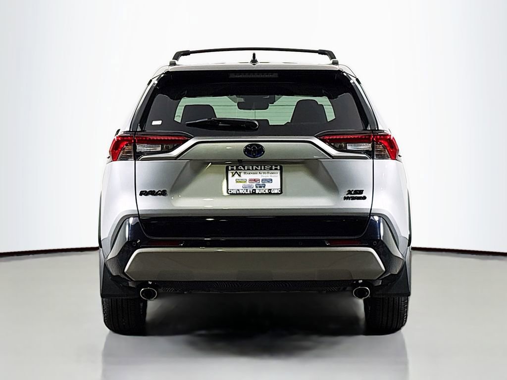 Used 2023 Toyota RAV4 XSE AWD/4WD image 7
