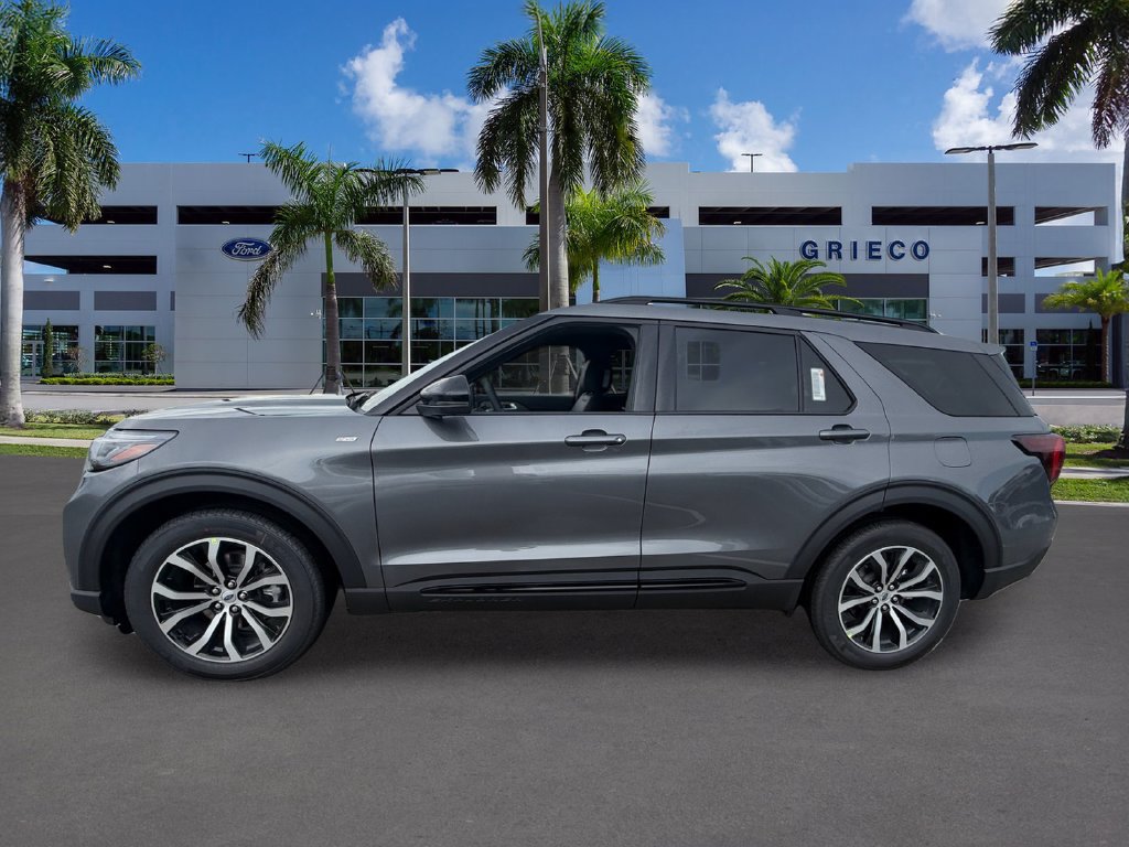 New 2027 Ford Explorer ST-Line RWD image 4