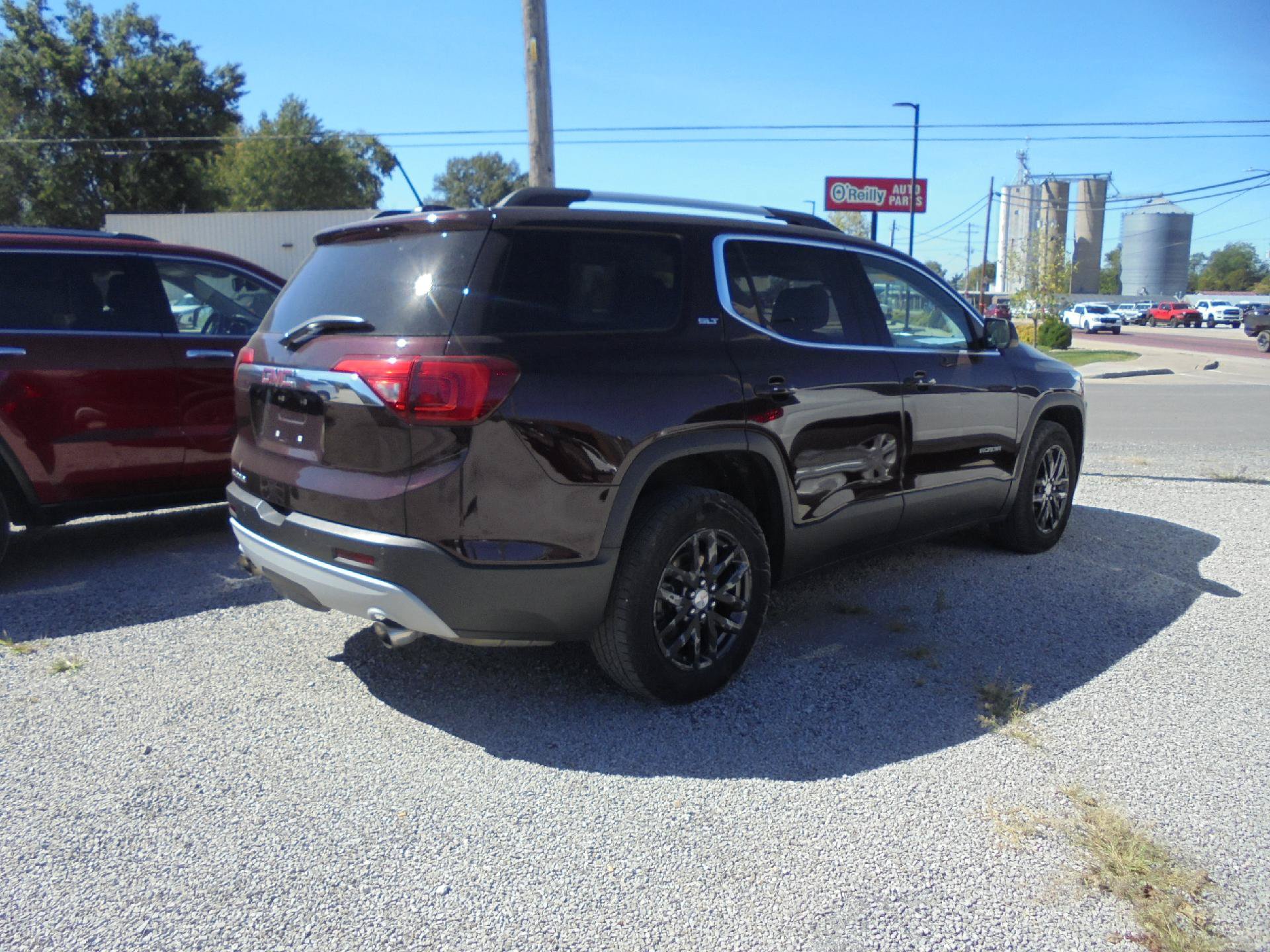 Used 2018 GMC Acadia SLT FWD image 4