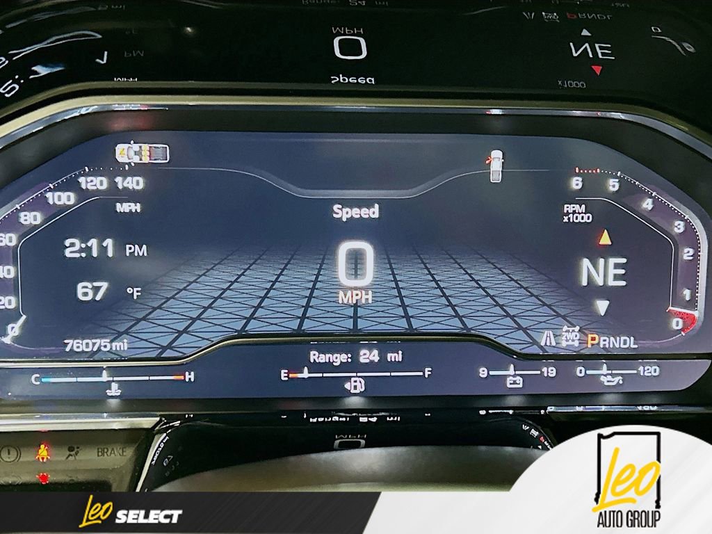 Used 2024 GMC Sierra 2500 SLT w/ SLT Premium Package image 12