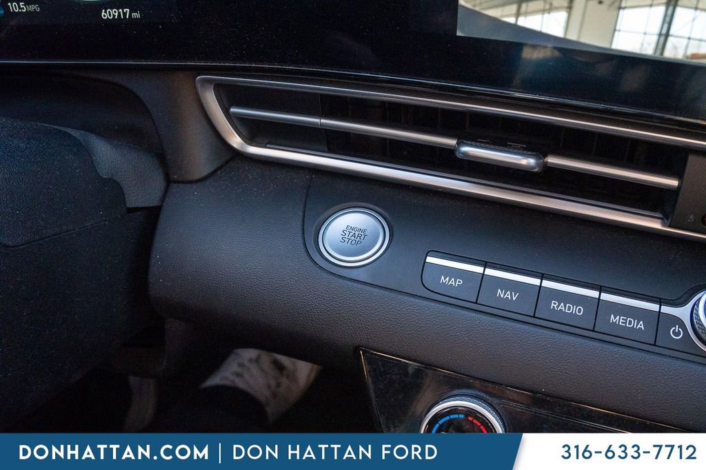 Used 2023 Hyundai Elantra Limited image 10