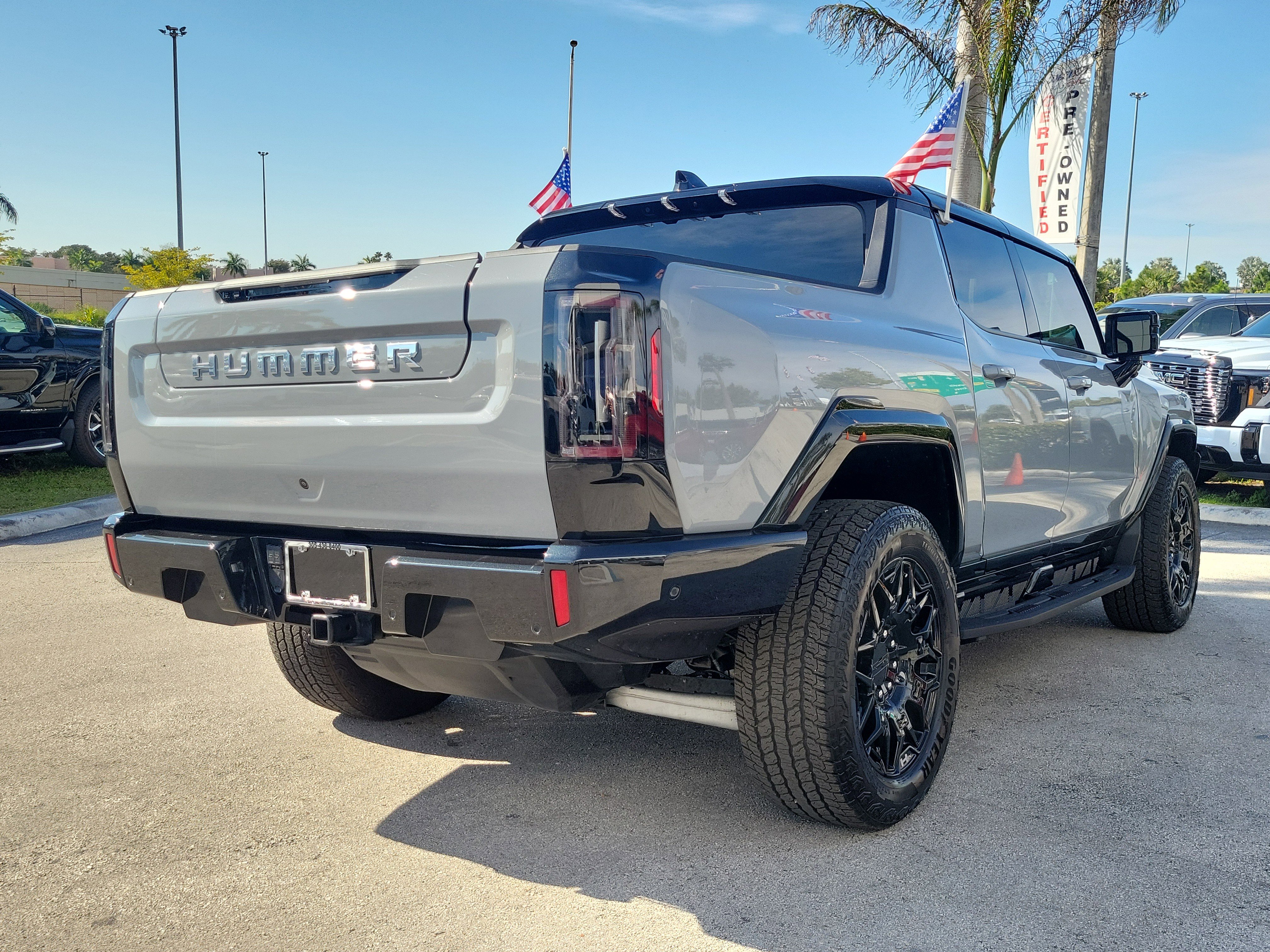 Used 2025 GMC Hummer EV 2X image 5