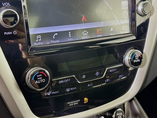 Used 2017 Nissan Murano Platinum w/ Platinum Technology Package image 17