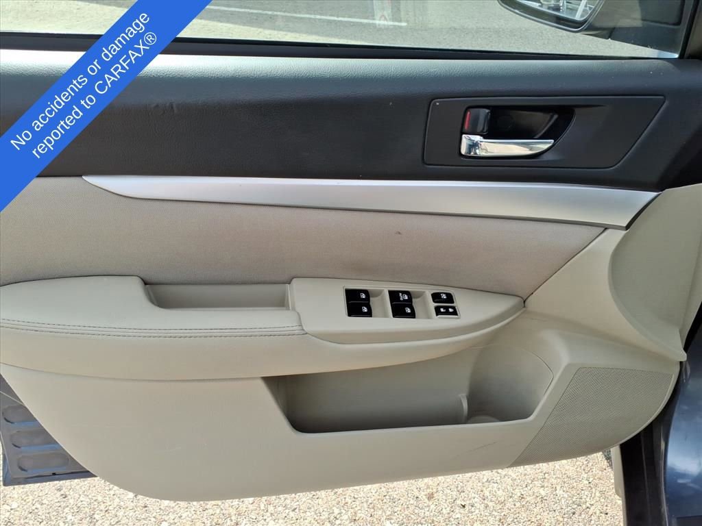 Used 2014 Subaru Outback 2.5i Premium w/ Moonroof Package image 16