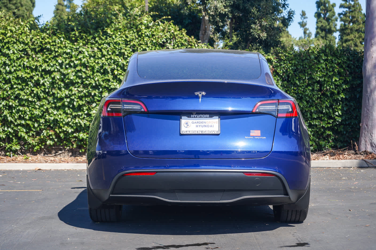 Used 2021 Tesla Model Y Long Range image 5
