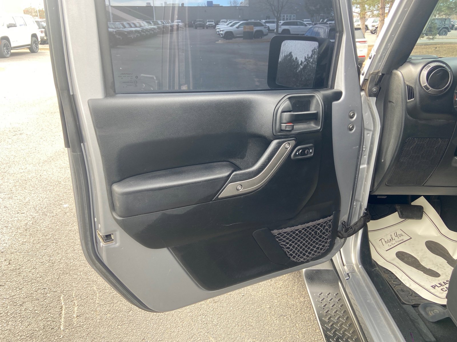 Used 2018 Jeep Wrangler Unlimited Sport S image 13