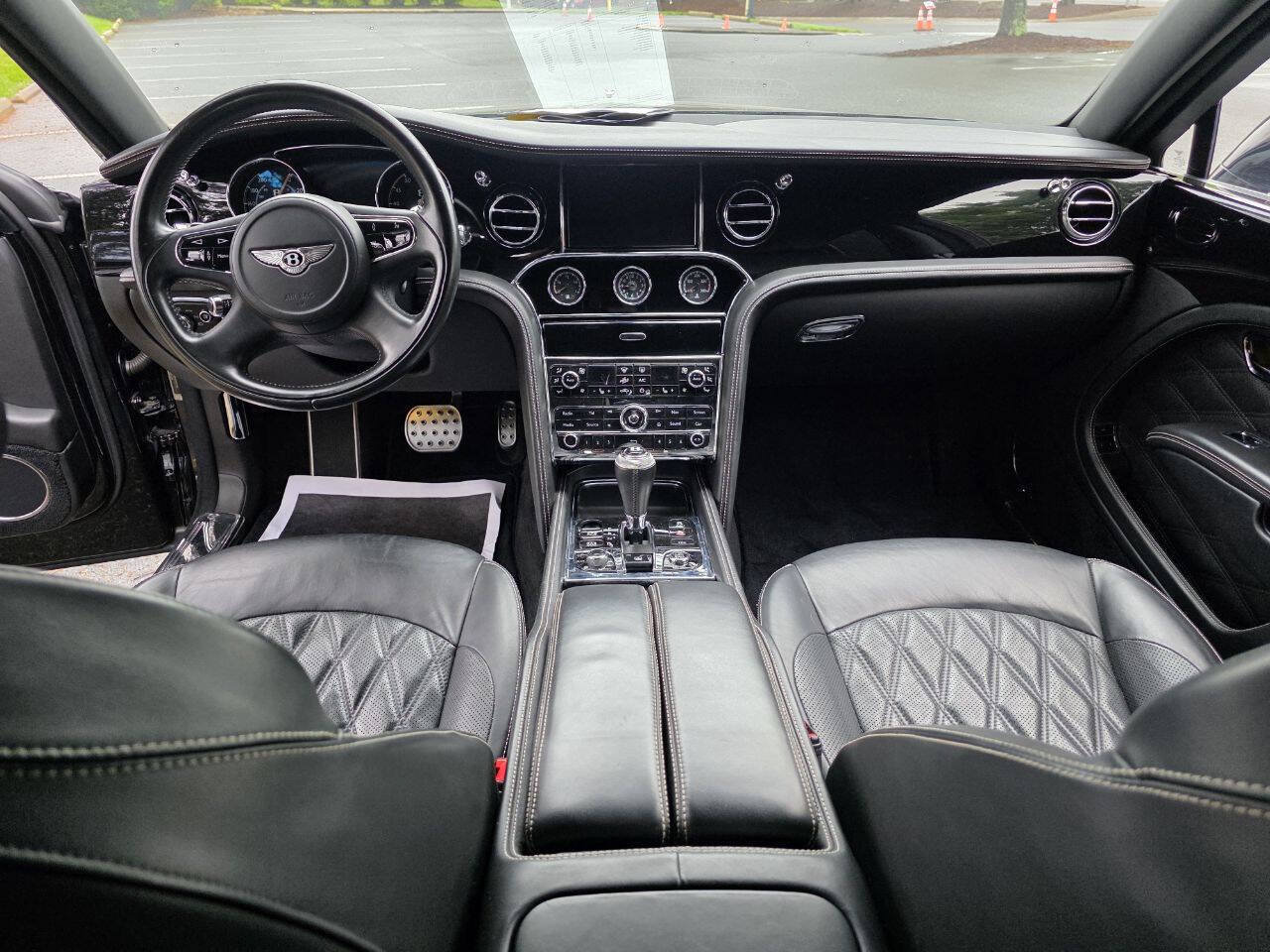 Used 2017 Bentley Mulsanne RWD image 93