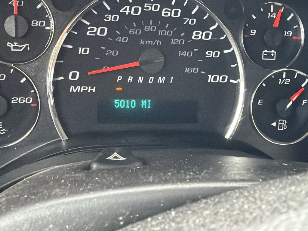 Used 2017 GMC Savana 2500 RWD image 7