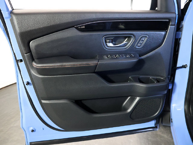 Used 2023 Honda Pilot TrailSport image 25