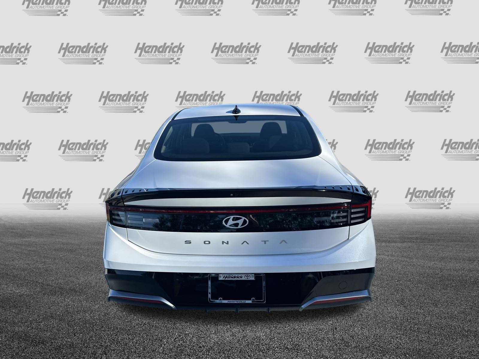Used 2025 Hyundai Sonata SEL FWD image 9