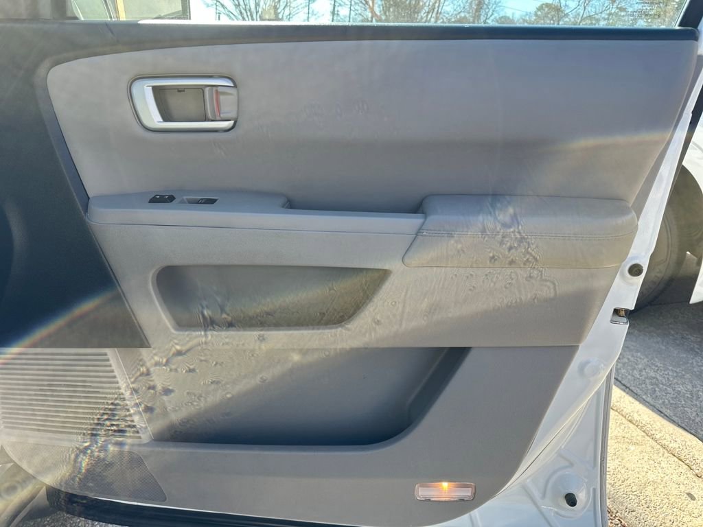 Used 2015 Honda Pilot EX-L image 32