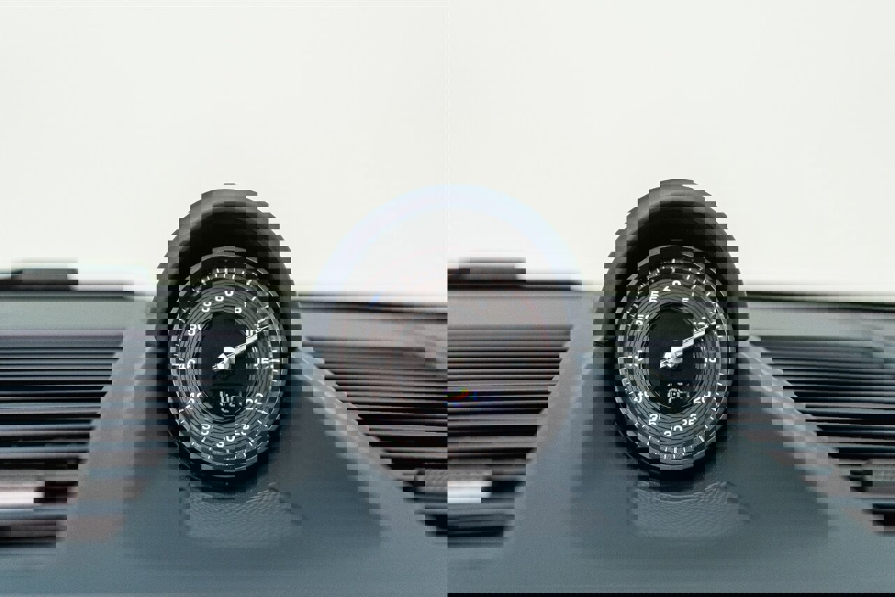 Used 2025 Porsche 911 Carrera w/ Premium Package image 89