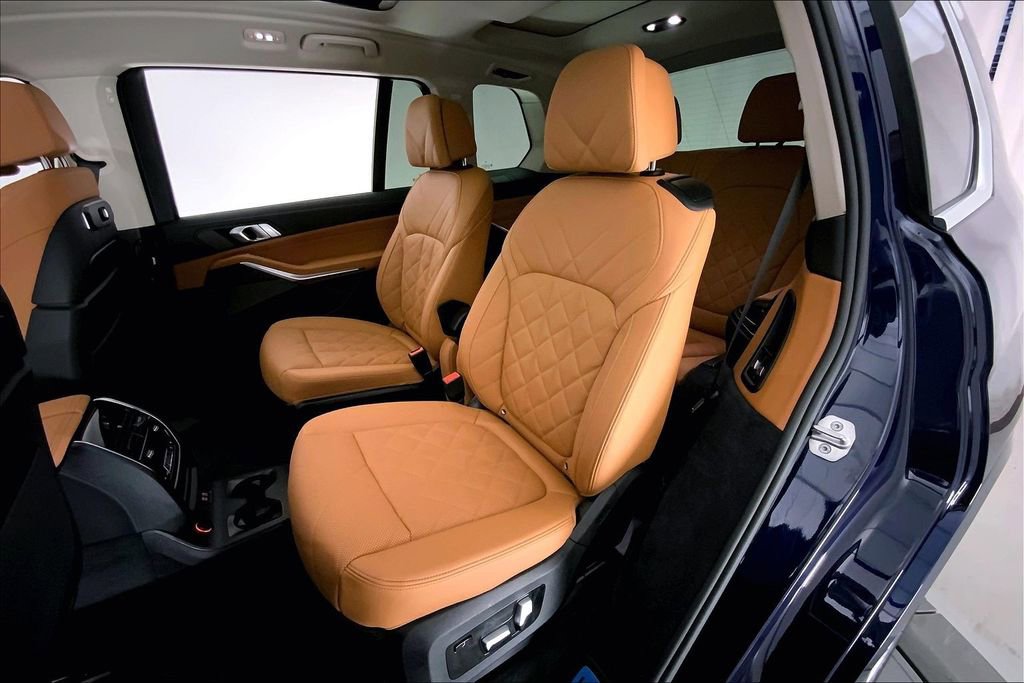 Certified 2026 BMW X7 xDrive40i image 14