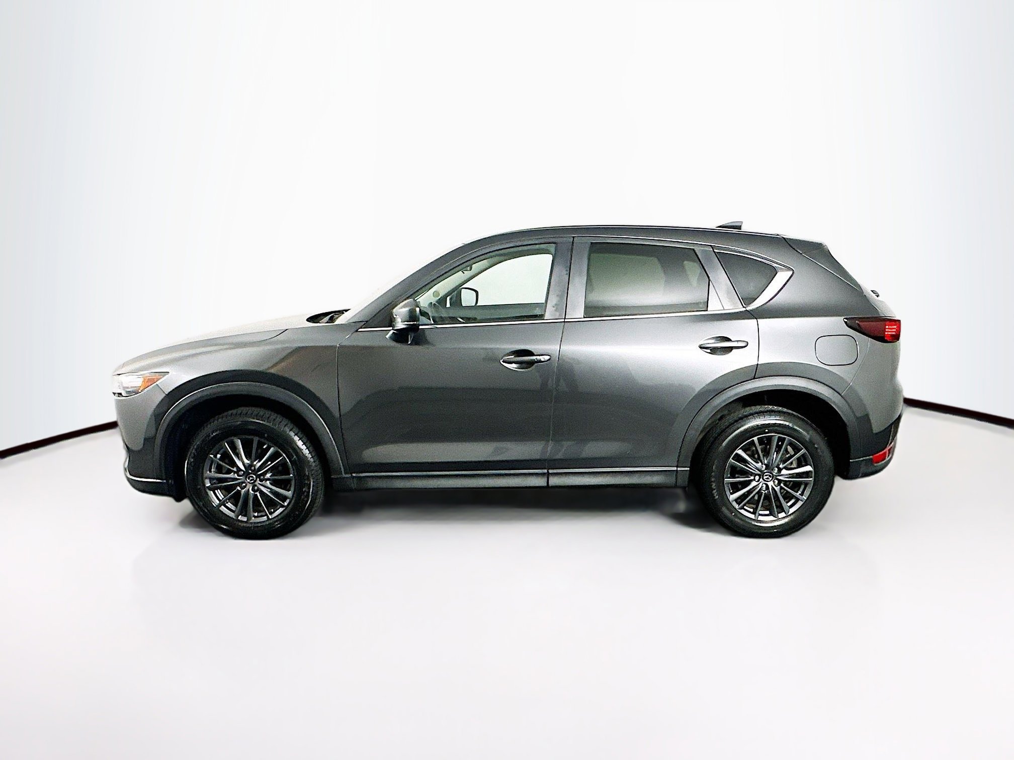 Used 2020 MAZDA CX-5 Touring image 4