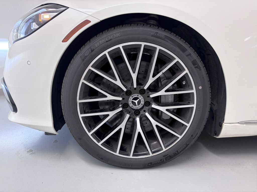 Certified 2023 Mercedes-Benz S 500 4MATIC image 11