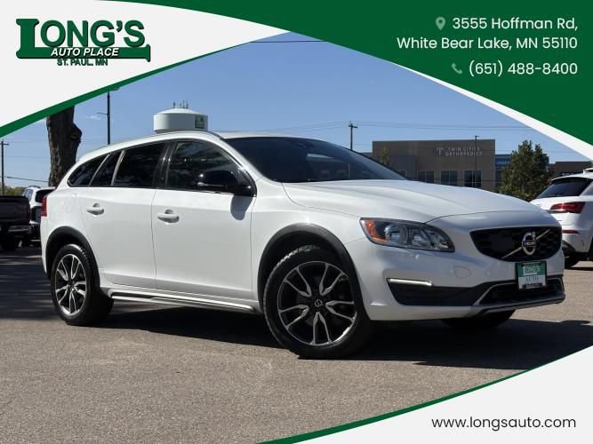 Used 2017 Volvo V60 T5 Cross Country w/ Convenience Package