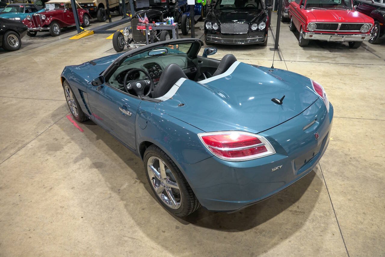 Used 2007 Saturn Sky w/ Premium Trim Pkg RWD image 16