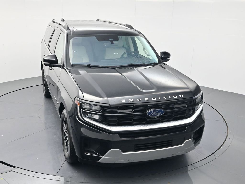 Used 2025 Ford Expedition Max Platinum AWD/4WD image 46