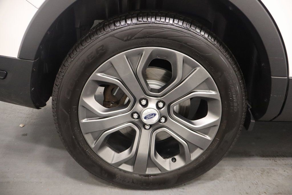 Used 2018 Ford Explorer Sport image 26