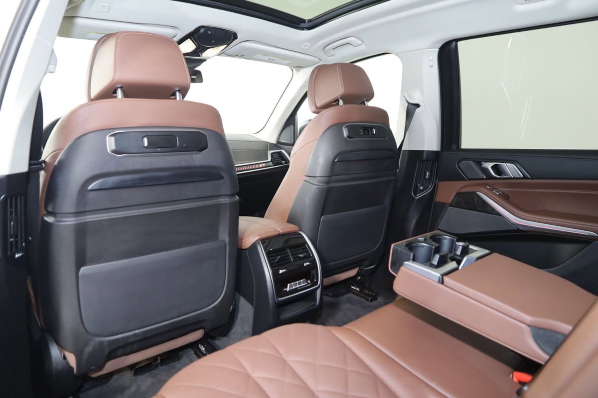 Used 2024 BMW X7 xDrive40i w/ Premium Package AWD/4WD image 53