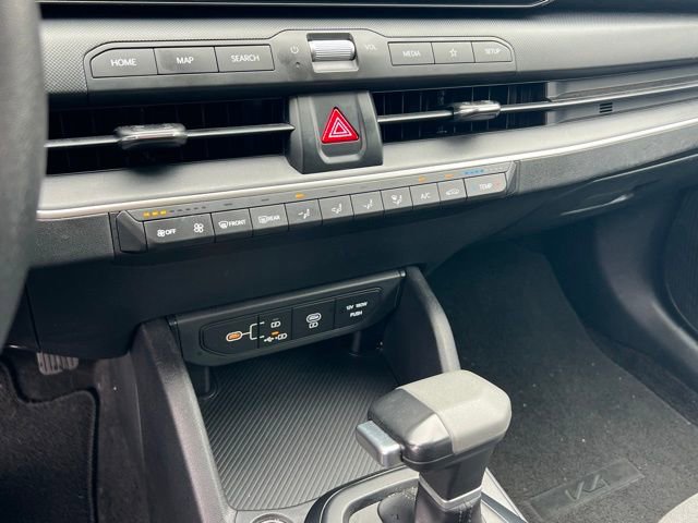 Certified 2025 Kia K4 FWD image 22