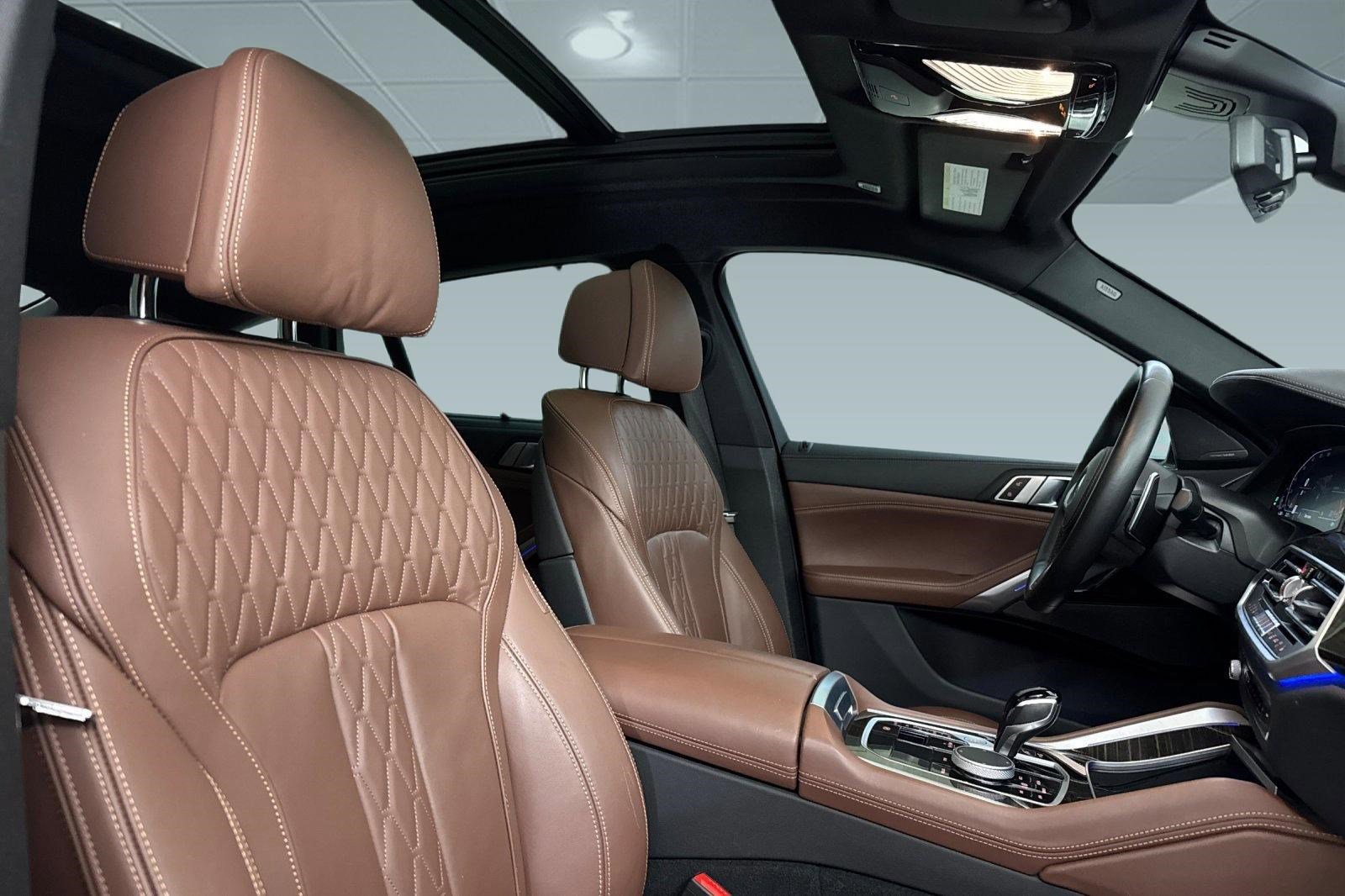 Used 2023 BMW X6 xDrive40i w/ M Sport Package AWD/4WD image 32