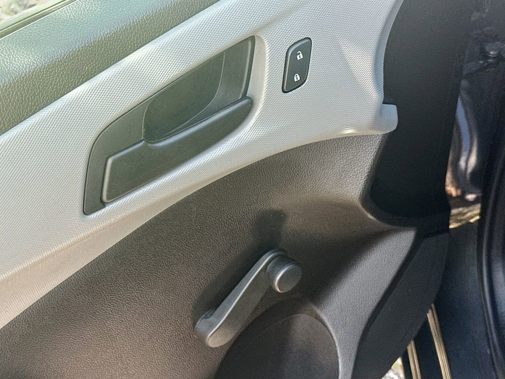 Used 2020 Chevrolet Sonic LT FWD image 19