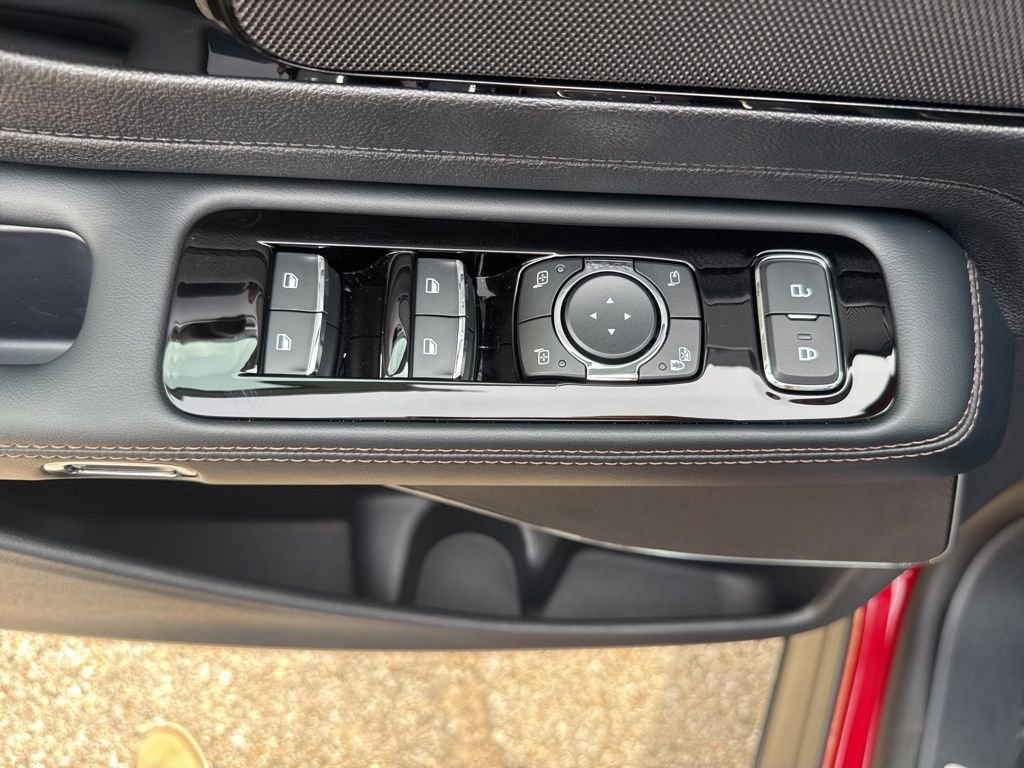 New 2025 Lincoln Aviator AWD w/ Equipment Group 101A image 9