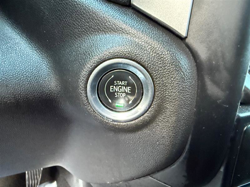 Used 2020 Chevrolet Silverado 1500 LT w/ All-Star Edition image 36