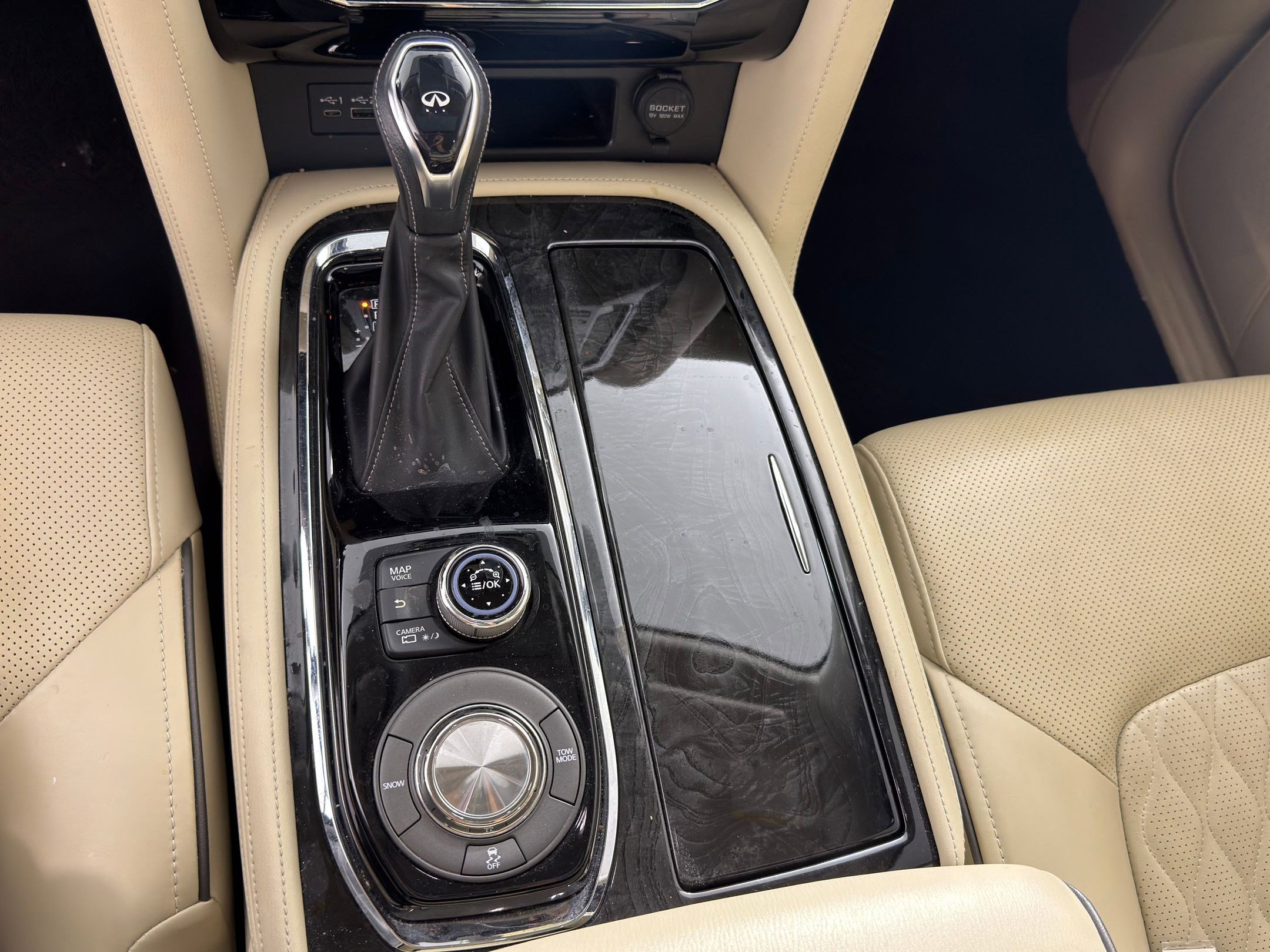 Used 2020 INFINITI QX80 Luxe w/ Sensory Package image 14