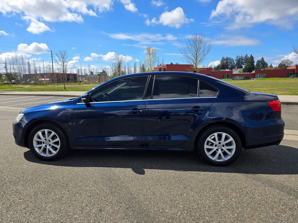 Used 2013 Volkswagen Jetta SE image 2