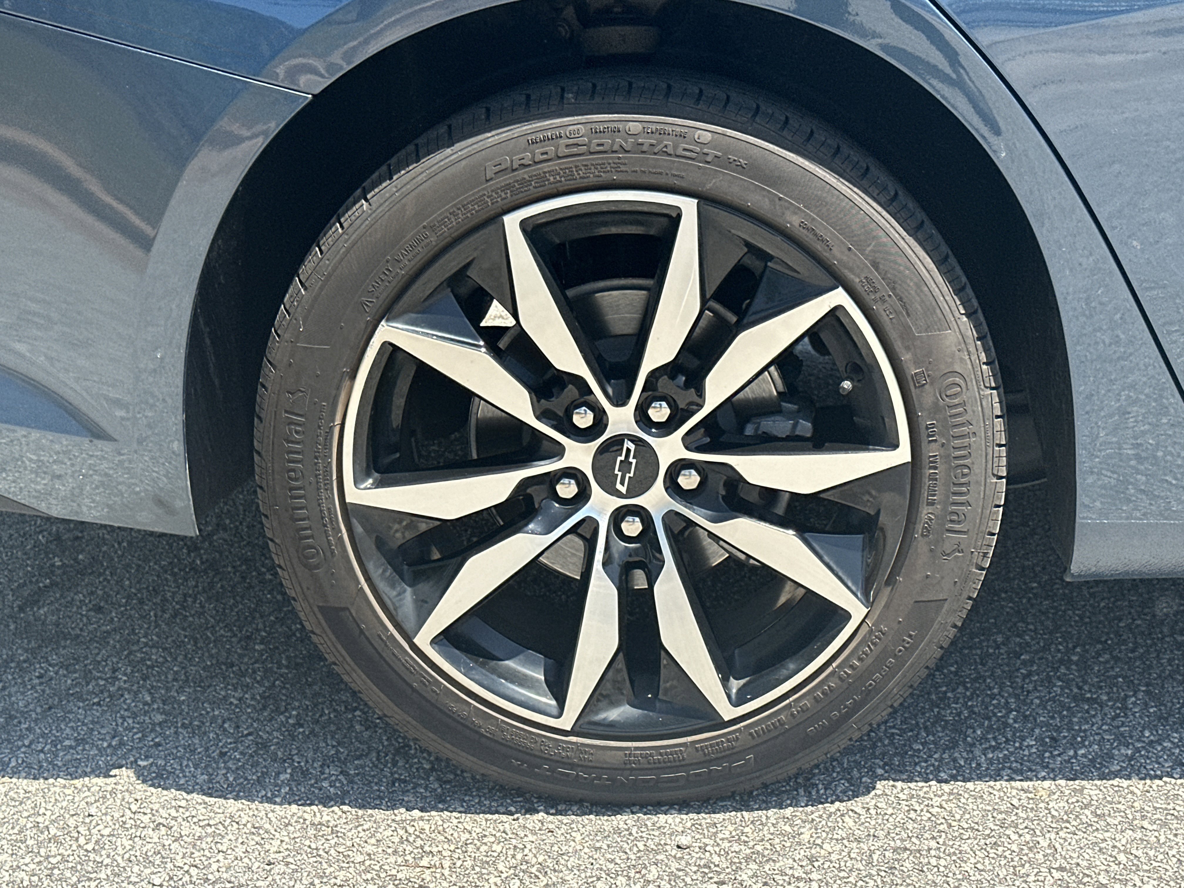 Used 2024 Chevrolet Malibu RS w/ LPO, Floor Liner Package FWD image 17